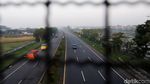 Hari Pertama Larangan Mudik, Exit Tol Cileunyi Ramai Lancar