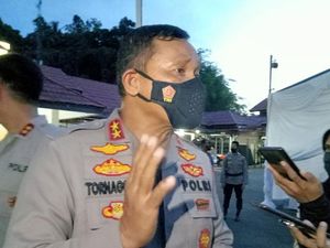 Senjata Api Kerap Jadi Mahar Kawin di Papua Barat