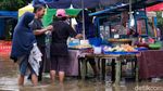 Melihat Lagi Jalanan Komplek Pamulang yang Tergenang