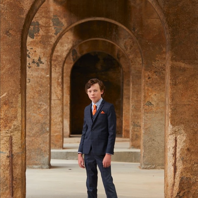 Anak asal North Carolina, AS tersebut mengaku dirinya bisa belajar dengan cepat berbagai hal. Mike dikatakan sering mempelajari kemampuan baru dari video-video online dan selama pandemi aktif mengambil kelas. Aku melewati semua tingkat pendidikan dengan cepat. Aku seperti spons, aku menyerap ilmu dengan sangat cepat, ungkap Mike dengan percaya diri. Foto: Instagram @mike_aighost