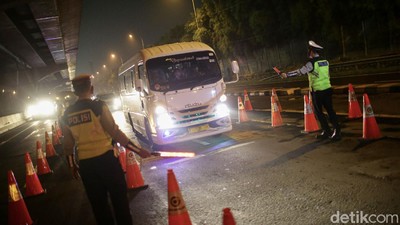 Mudik Resmi Dilarang, Begini Penyekatan di Tol Cikarang