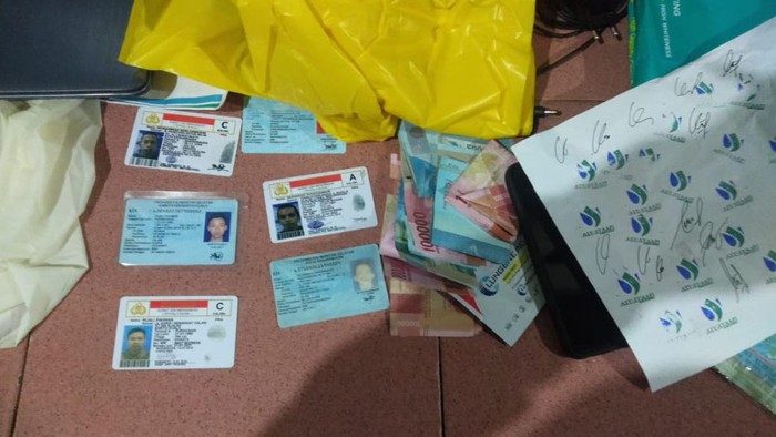 Oknum nakes dan barang bukti kasus surat hasil rapid antigen palsu