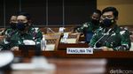 Panglima TNI Curhat Evaluasi Alutsista di DPR