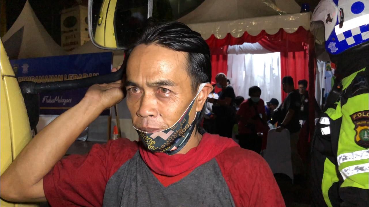 Pemudik Nekat naik travel gelap