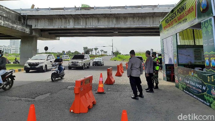 penyekatan di surabaya