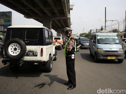 Polisi Juga Hadang Pemudik di Kota Bekasi