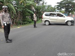Polisi Putar Balik Puluhan Warga Nekat Mudik di Jalinsum Sumut-Aceh
