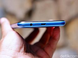 Unboxing Realme C20, HP Rp 1,2 Jutaan Punya Baterai 5.000 mAh