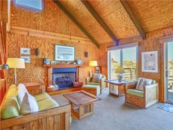 Potret Sarang Cinta Rahasia Bill Gates dan Mantannya