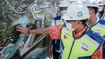 Santuy, Ini Momen Sandiaga Uno Naik Sepeda Listrik di Mandalika