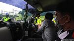 Suasana Penyekatan Kendaraan di GT Cikupa Arah Merak