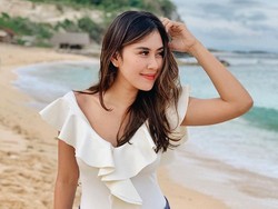 10 Pesona Syahnaz, Adik Raffi Ahmad yang Viral Bikin Video Soal Pelakor