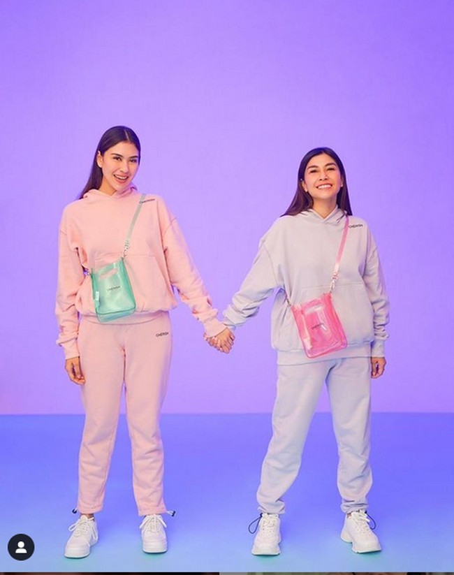 Dalam unggahan tersebut mereka membahas tentang wanita penggoda dengan konsep lipsync. Judul video-nya sendiri ditulis, Gpp gak cantik yang penting gak gatel. Foto: Instagram/@syahnazs, @nissyaa