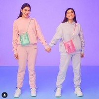 Dalam unggahan tersebut mereka membahas tentang wanita penggoda dengan konsep lipsync. Judul video-nya sendiri ditulis, Gpp gak cantik yang penting gak gatel. Foto: Instagram/@syahnazs, @nissyaa
