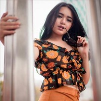 Nama Amanda Manopo mulai terkenal usai dirinya membintangi sinetron Mermaid in Love pada tahun 2016. Kini Amanda Manopo sudah membintangi sejumlah judul sinetron, FTV, dan film. Foto: Instagram/@hennymanopolugue