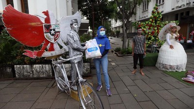 Bantuan Sembako untuk Pekerja Wisata