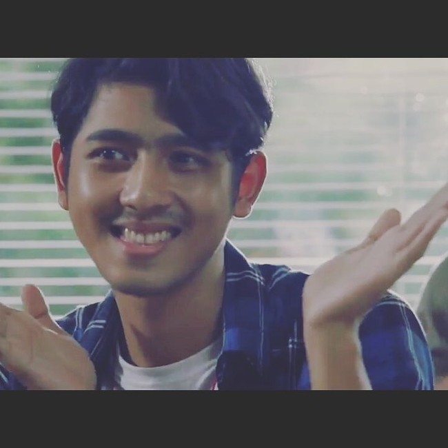 FTV Upik Abu Metropolitan pada 2011 menjadi debut aktingnya. (Foto: Instagram/arya_salokafc)