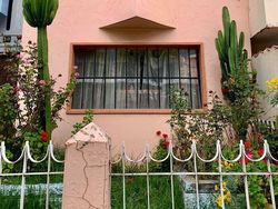 Rancangan Gedung Keren Tapi Bikin Mata Pusing