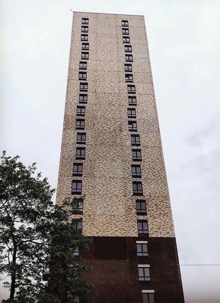 fotoinet gedung unik