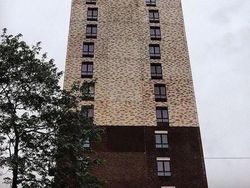 Rancangan Gedung Keren Tapi Bikin Mata Pusing