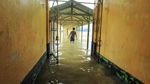 Hidup di Antara Pasang Surut Air Laut