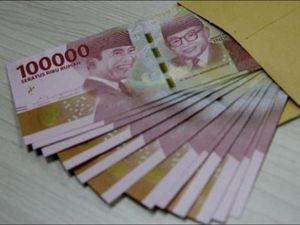 1.586 Keluhan soal THR Masuk Posko Kemnaker