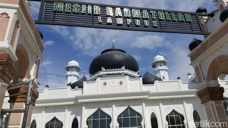Masjid Rahmatullah di Aceh