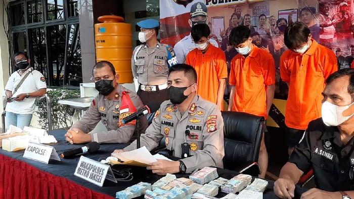 Polisi tangkap komplotan pembobol brankas minimarket di Jaksel