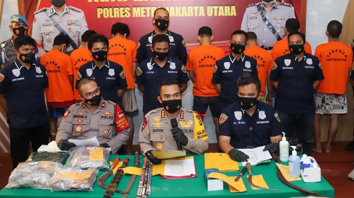 Polisi tangkap pelaku pengeroyokan di kafe remang-remang di Jakut