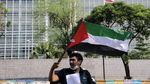 Potret Aksi Hari Al Quds Internasional di Seberang Kedubes AS