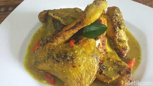 Resep Opor Ayam Lebaran Bakar