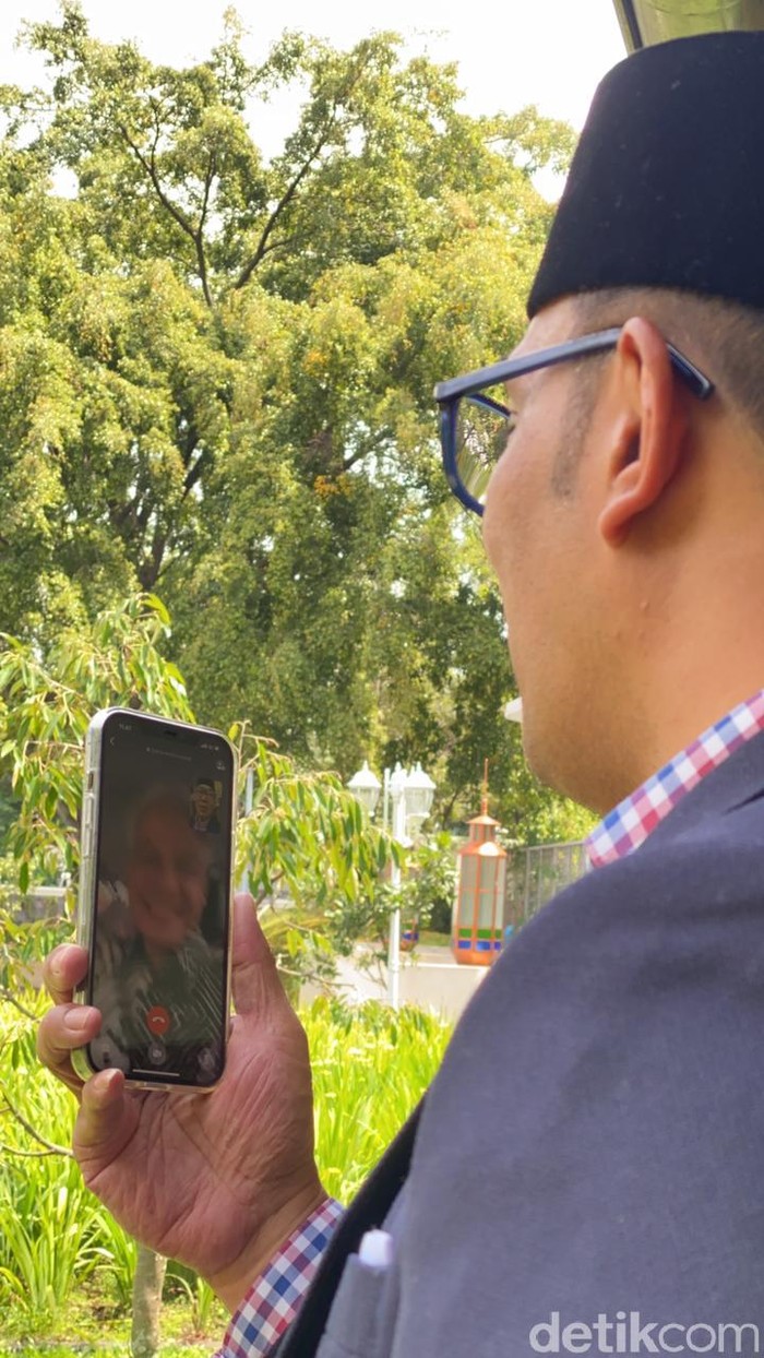 Ridwan Kamil Video Call Ganjar bahas pembangunan Masjid Akbar Seribu Bulan