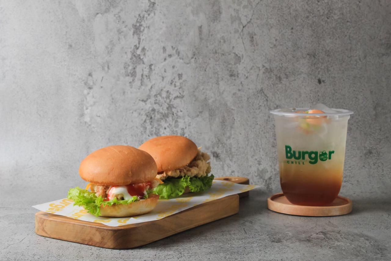 Saudara Kembar Jualan Burger Lewat TikTok Dapat Omzet Rp 20 Juta