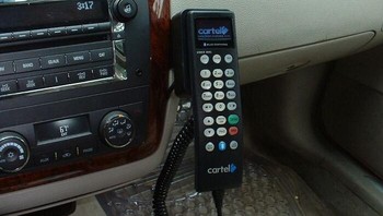 Dahulu ada inovasi telepon mobil. Foto: dok Reddit via Bored Panda