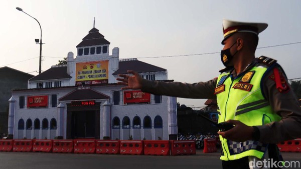 Unik! Pos Polisi di Bandung Ini Berbentuk Gedung Sate