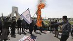 Warga Pakistan-Iran Bakar Bendera Israel di Hari Al Quds Sedunia