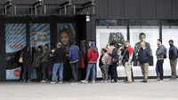 Diketahui sejak akhir Desember Serbia telah memvaksin 29,81 persen dari sekitar 7 juta penduduknya, dengan sedikitnya satu dosis.  