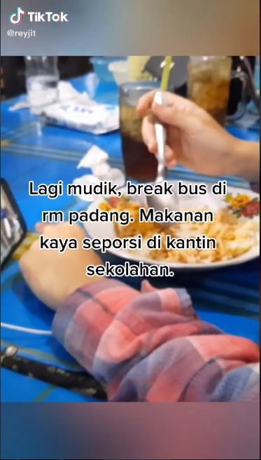 Duh! Pria Ini Protes kena 'Getok' Harga saat Makan di Warung Makan Padang
