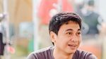 10 Potret Manis Raditya Dika Saat Makan Bersama Istri dan Anaknya