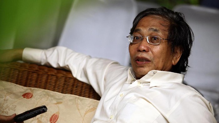 Pakar Komunikasi Jalaluddin Rakhmat