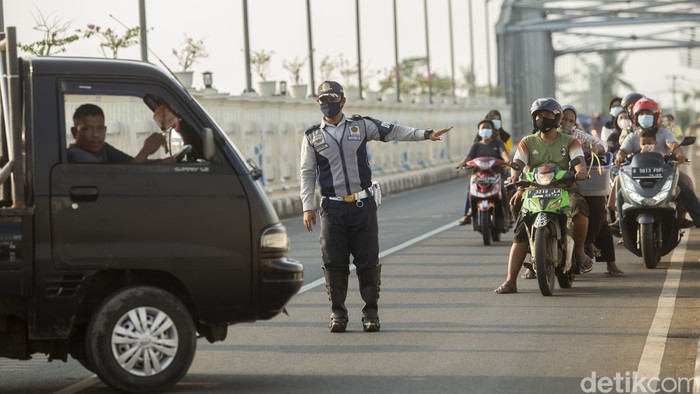 Jelang hari raya Idul Fitri pemudik mulai mencari jalur-jalur aman termasuk jalan pintas guna menghindari penyekatan.