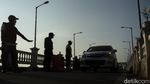 Jalur Tikus Diperketat! Pemudik di Karawang Putar Balik