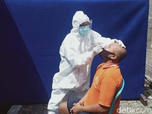 Dusun Klaster Tarawih di Banyuwangi dengan 6 Orang Meninggal Di-lockdown