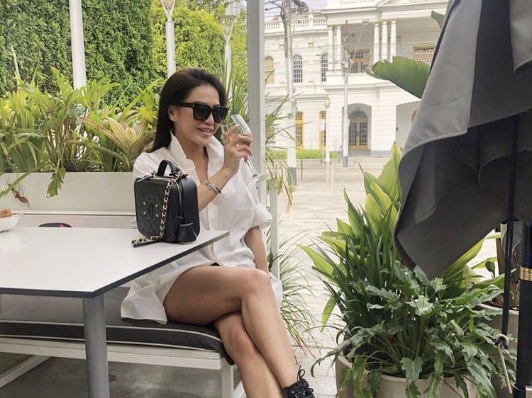 Kulineran Mewah Vicky Zainal Saat Ngopi Cantik di Paris