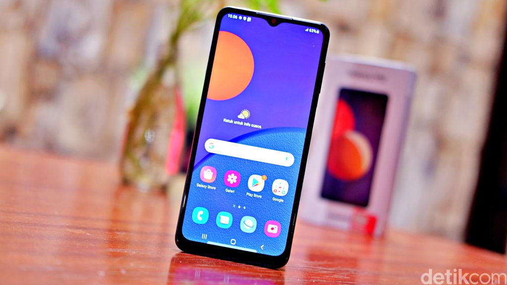 Samsung Galaxy M12