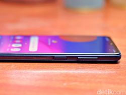 Unboxing Samsung Galaxy M12, HP Rp 1 Jutaan Punya 5 Kamera