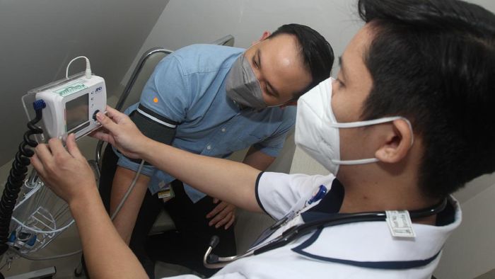 Upaya Pelayanan Terpadu Pasien Gagal Jantung Siloam Hospital Kebon Jeruk (SHKJ) menghadirkan pelayanan terpadu pasien gagal jantung bernama Klinik Gagal Jantung.