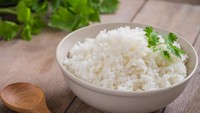 Jangan Sembarangan! Ini Batas Waktu Simpan Nasi di Kulkas dan Freezer