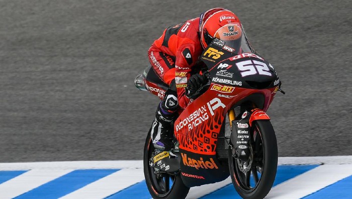 Awal Musim yang Mengejutkan untuk Tim Indonesia di Moto2 dan Moto3

Tim balap Indonesia Racing sudah naik podium ketika musim Moto2 dan Moto3 2021 baru berjalan empat seri. Pencapaian ini terbilang mengejutkan.