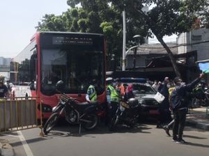Jalan Jatibaru Tanah Abang Ditutup Siang Ini